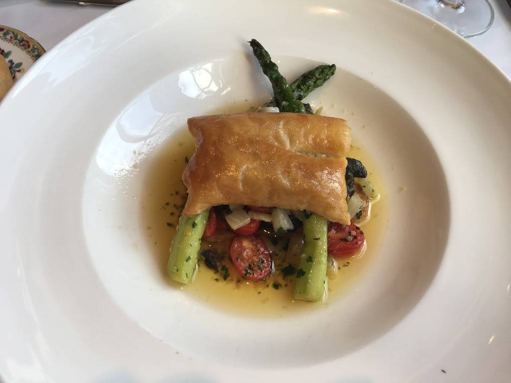 Cafe LEurope | restaurant | 331 S County Rd, Palm Beach, FL 33480, USA | 5616554020 OR +1 561-655-4020