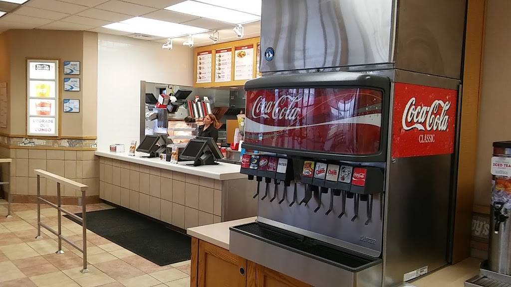 Wendys | restaurant | 103 Frontage Rd, Huntington, IN 46750, USA | 2603564524 OR +1 260-356-4524