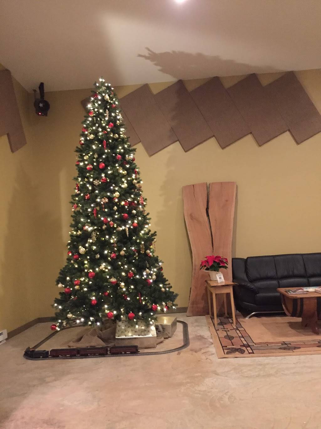 B Chord Brewing Company | restaurant | 34266 Williams Gap Rd, Round Hill, VA 20141, USA | 5714749191 OR +1 571-474-9191