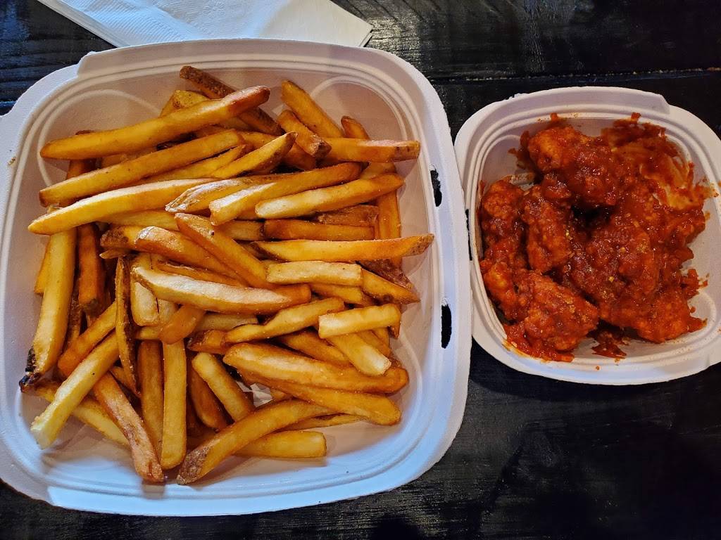 Detroit Wing Company | restaurant | 21312 Eureka Rd, Taylor, MI 48180, USA | 7343182329 OR +1 734-318-2329