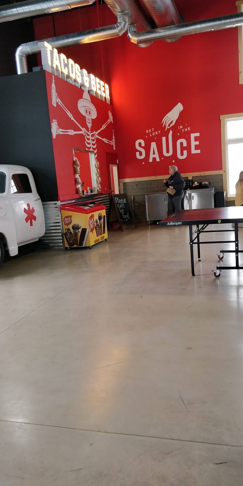 Newfangled Brew Works | restaurant | 8001 Union Station Boulevard, Harrisburg, PA 17111, USA | 7179826662 OR +1 717-982-6662