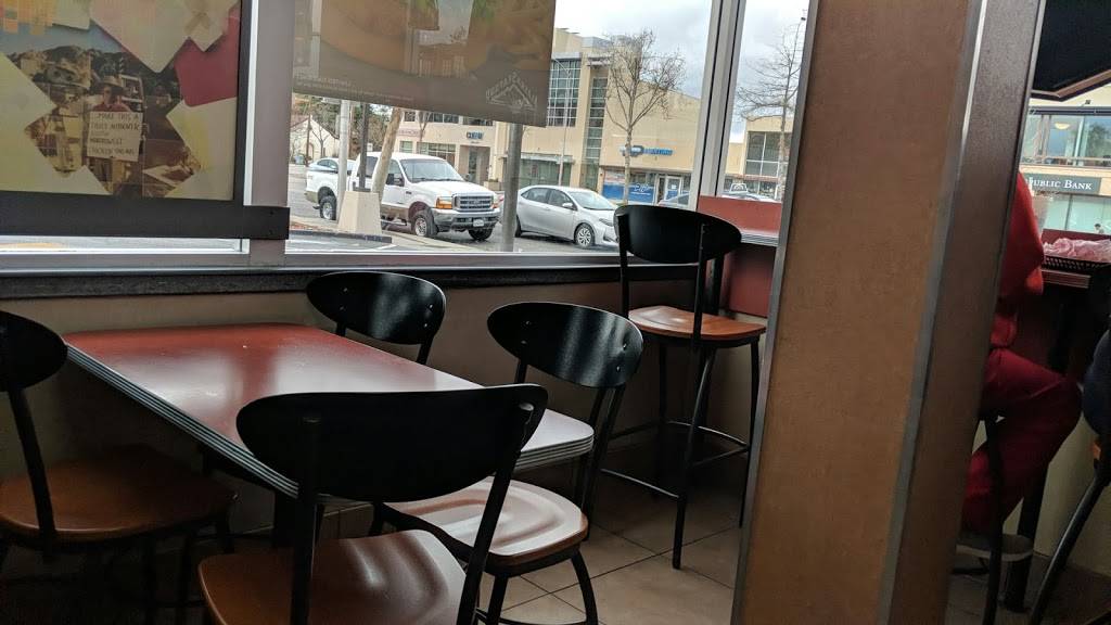 Jack in the Box | restaurant | 2280 El Camino Real, Palo Alto, CA 94306, USA | 6508560350 OR +1 650-856-0350