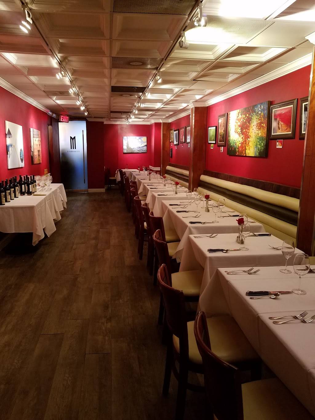 Mackies Bar & Grill | restaurant | 907 King St, Alexandria, VA 22314, USA | 7036843288 OR +1 703-684-3288