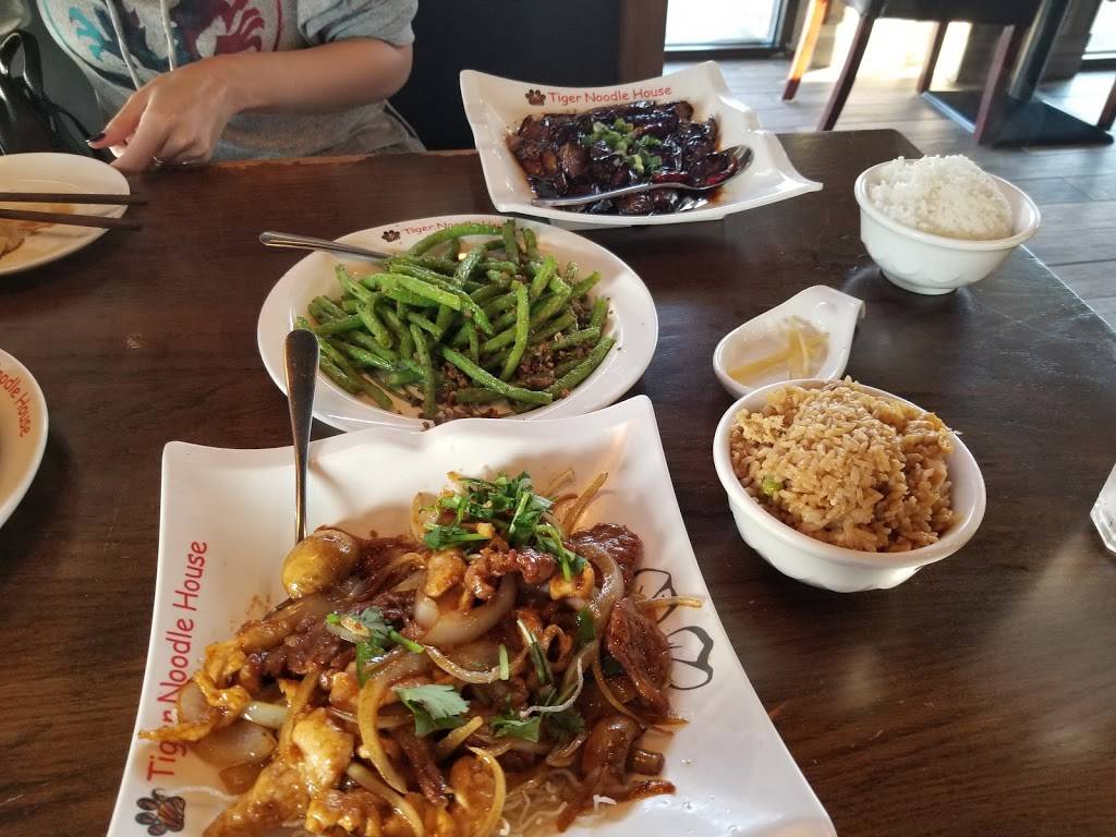 Tiger Noodle House | restaurant | 1721 Spring Green Blvd, Katy, TX 77494, USA | 8324371545 OR +1 832-437-1545