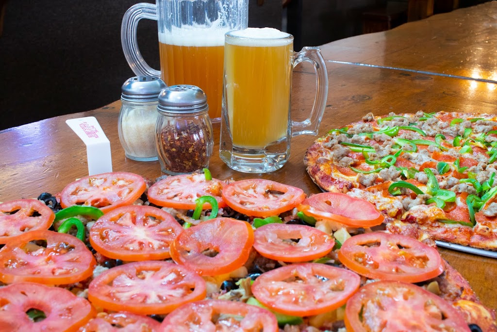 Hubbys Pizza | restaurant | 346 W Columbia Dr, Kennewick, WA 99336, USA | 5095862340 OR +1 509-586-2340