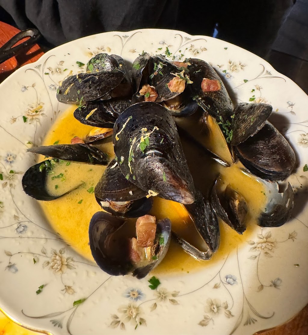 Cuoco Bello | restaurant | 718 SOM Ctr Rd, Mayfield, OH 44143, USA | 4406460429 OR +1 440-646-0429