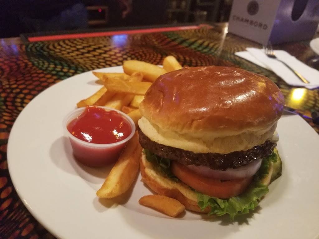 South Side Tavern | restaurant | 1279 S Willow St, Manchester, NH 03103, USA | 6039359947 OR +1 603-935-9947