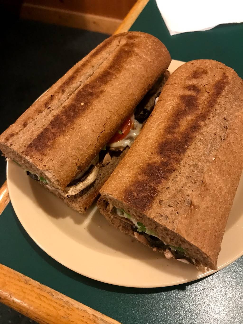 A. Papanos Pizza BEULAH | meal takeaway | 7803 Crystal Dr, Beulah, MI 49617, USA | 2318822300 OR +1 231-882-2300