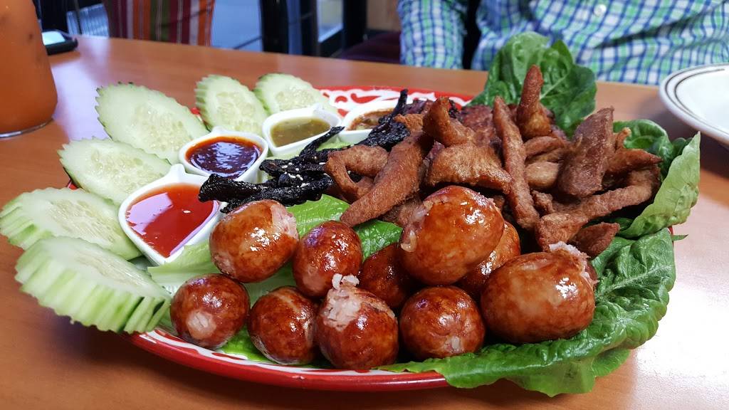 Loak Toung Thai | restaurant | 3807 Center St, Tacoma, WA 98409, USA | 2532489813 OR +1 253-248-9813