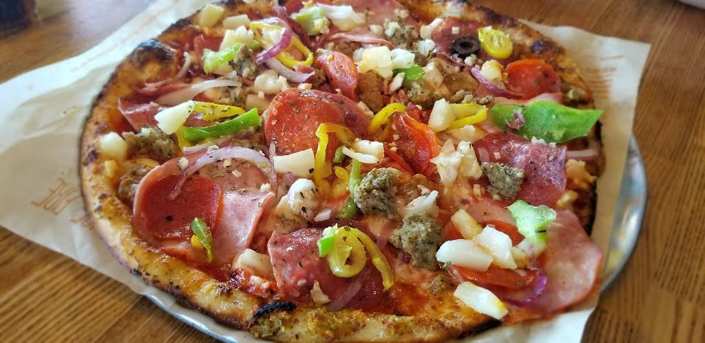 Blaze Pizza | meal takeaway | 3900 California Ave, Bakersfield, CA 93309, USA | 6616410203 OR +1 661-641-0203