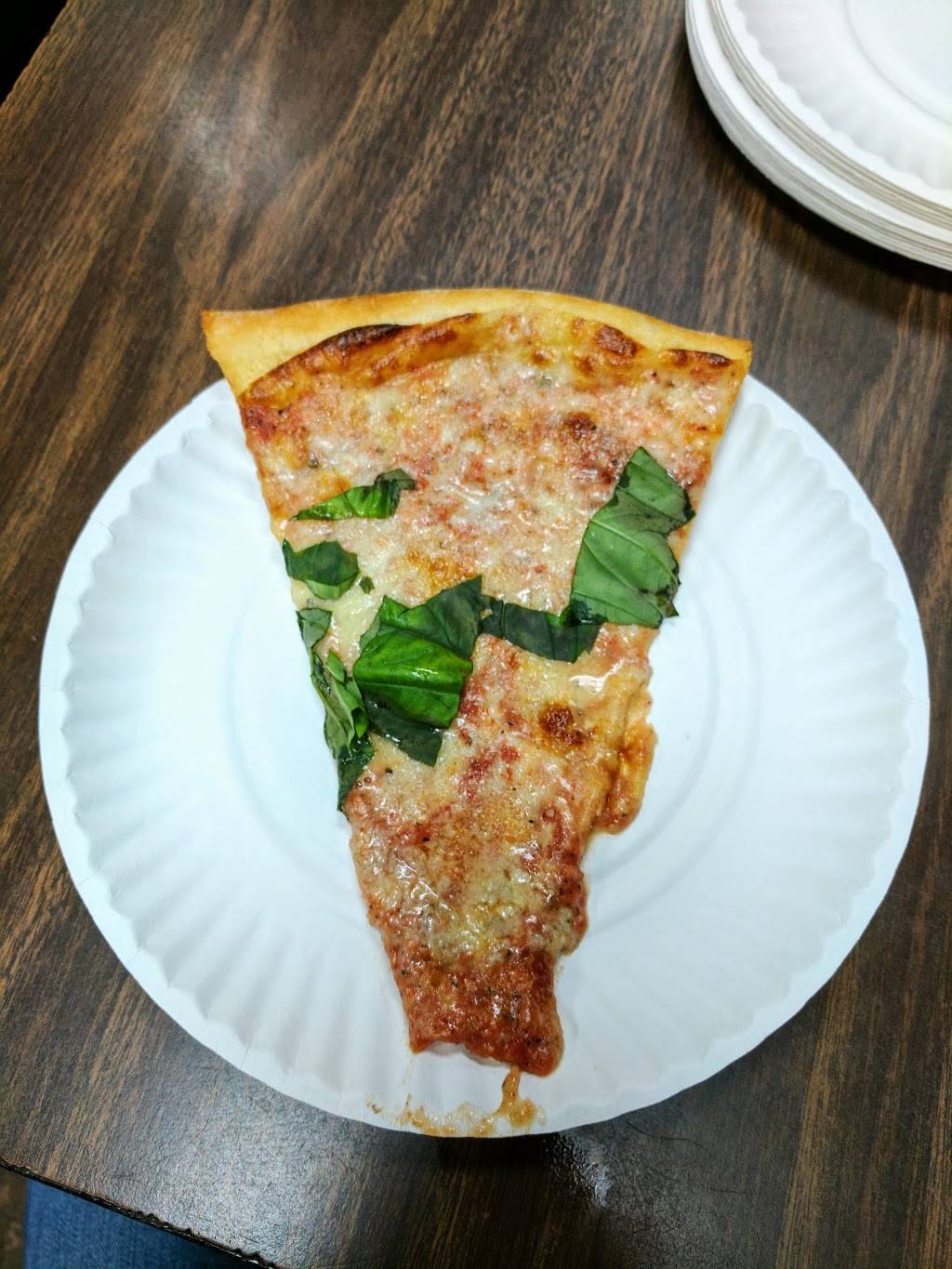 Di Fara Pizza | meal takeaway | 1424 Avenue J, Brooklyn, NY 11230, USA | 7182581367 OR +1 718-258-1367