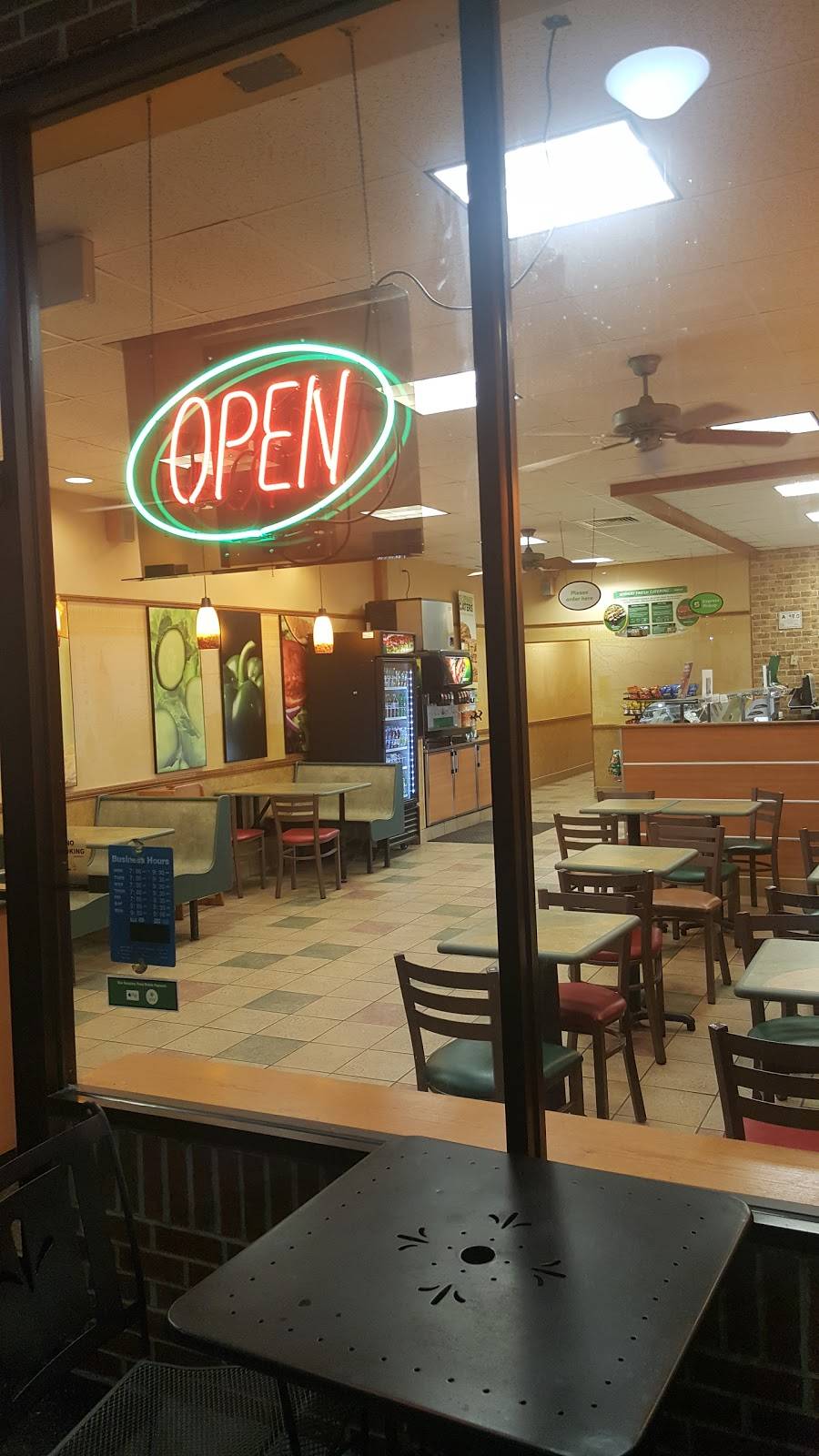 Subway | restaurant | 20430 W Catawba Ave, Cornelius, NC 28031, USA | 7048926728 OR +1 704-892-6728