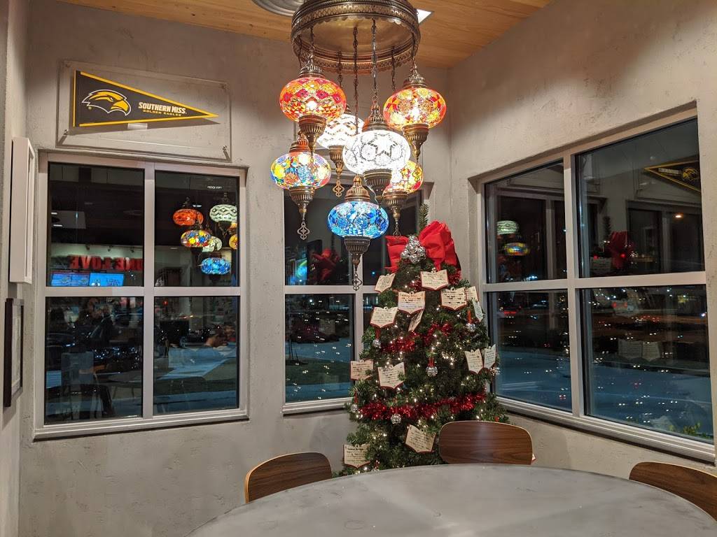 Raising Canes Chicken Fingers | meal takeaway | 157 Grandview Blvd, Madison, MS 39110, USA | 6016052609 OR +1 601-605-2609