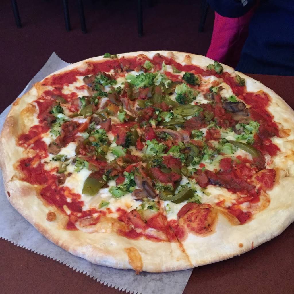 Norms Pizza & Eatery | restaurant | 275 N Sherman St, Wilkes-Barre, PA 18702, USA | 5708217000 OR +1 570-821-7000