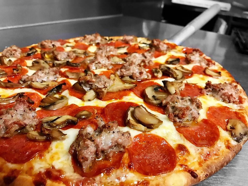 Dantes Pizza | restaurant | 4176 Rocky River Dr, Cleveland, OH 44135, USA | 2162510744 OR +1 216-251-0744