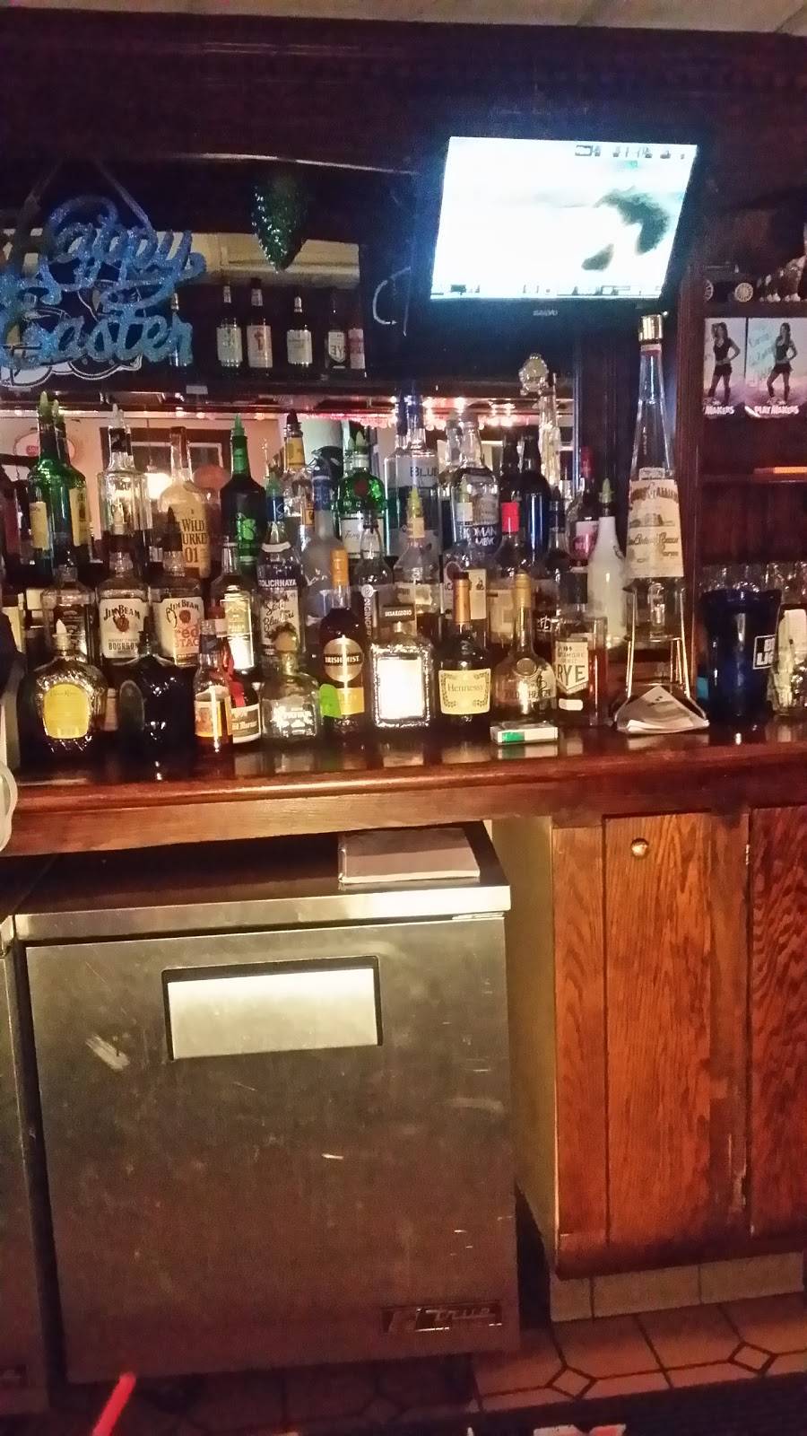 Donnas Tavern & Restaurant | restaurant | 4022, 6607 Pine Ave, Dundalk, MD 21222, USA | 4106336677 OR +1 410-633-6677