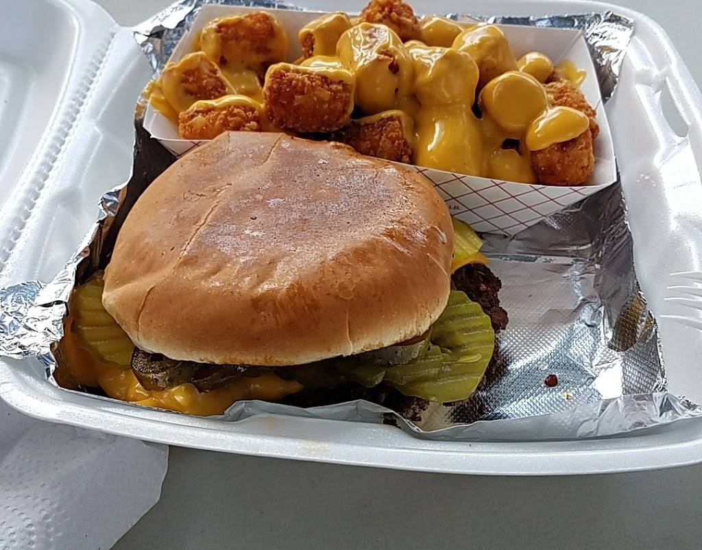 Snow Bunny Cones | restaurant | 1505 12th St, Bay City, TX 77414, USA | 9794799990 OR +1 979-479-9990