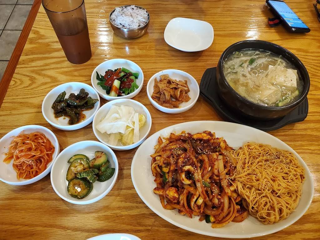 진미정 | restaurant | 2863 Peachtree Industrial Blvd, Duluth, GA 30097, USA | 7704189579 OR +1 770-418-9579