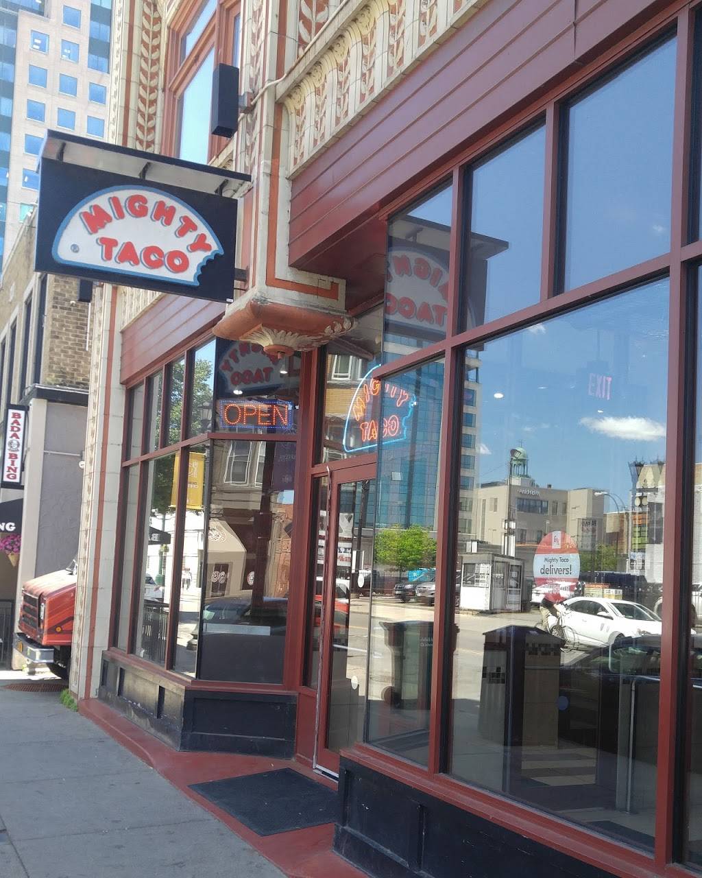 Mighty Taco | restaurant | 52 W Chippewa St, Buffalo, NY 14202, USA | 7169392653 OR +1 716-939-2653