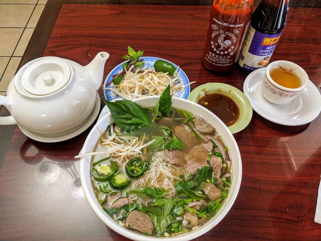 Viet-Nam Restaurant | restaurant | 3244 Broadway St, San Antonio, TX 78209, USA | 2108227461 OR +1 210-822-7461
