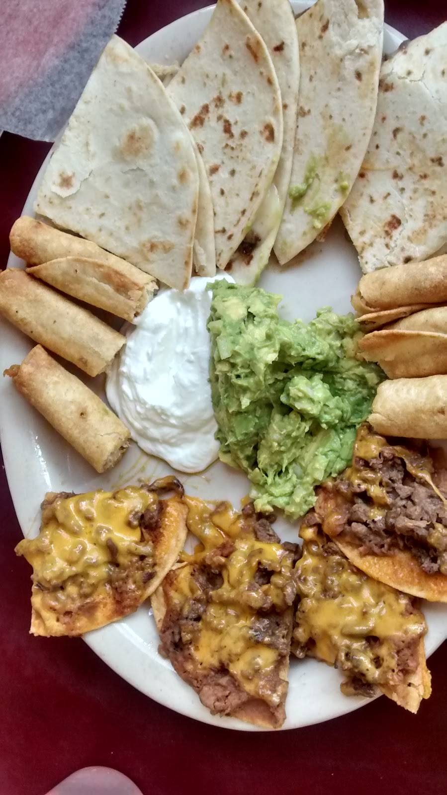 My Guadalajara | restaurant | 4414 W Commerce St, San Antonio, TX 78237, USA | 2104337200 OR +1 210-433-7200