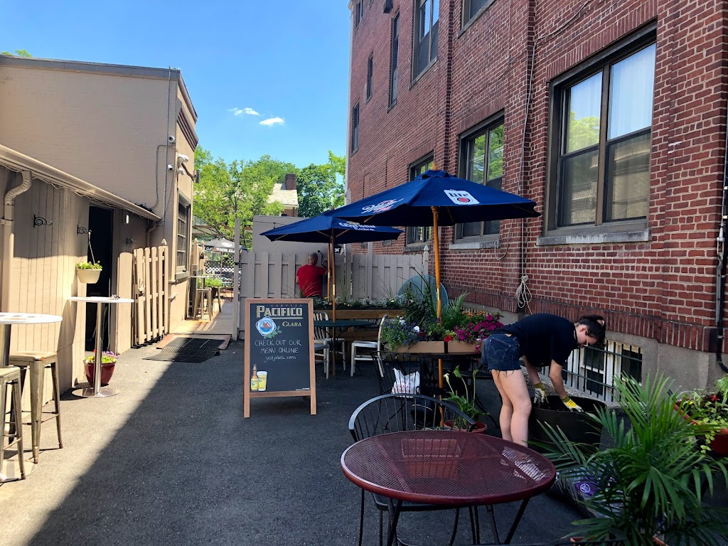 Just Jakes | restaurant | 30 Park St, Montclair, NJ 07042, USA | 9736558987 OR +1 973-655-8987