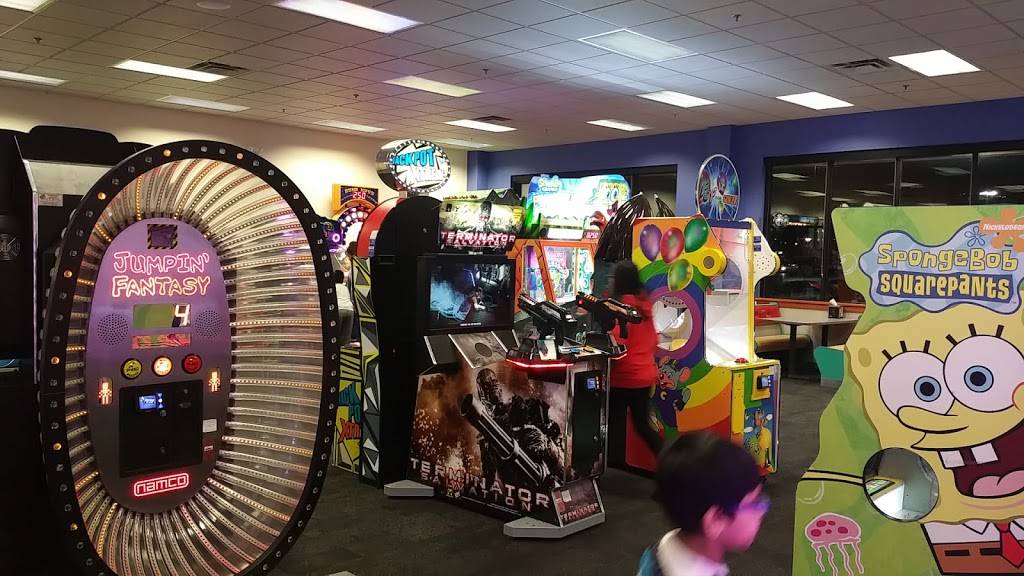 Little Caesars Pizza | meal takeaway | 16022 S Harlem Ave, Tinley Park, IL 60477, USA | 7084290081 OR +1 708-429-0081