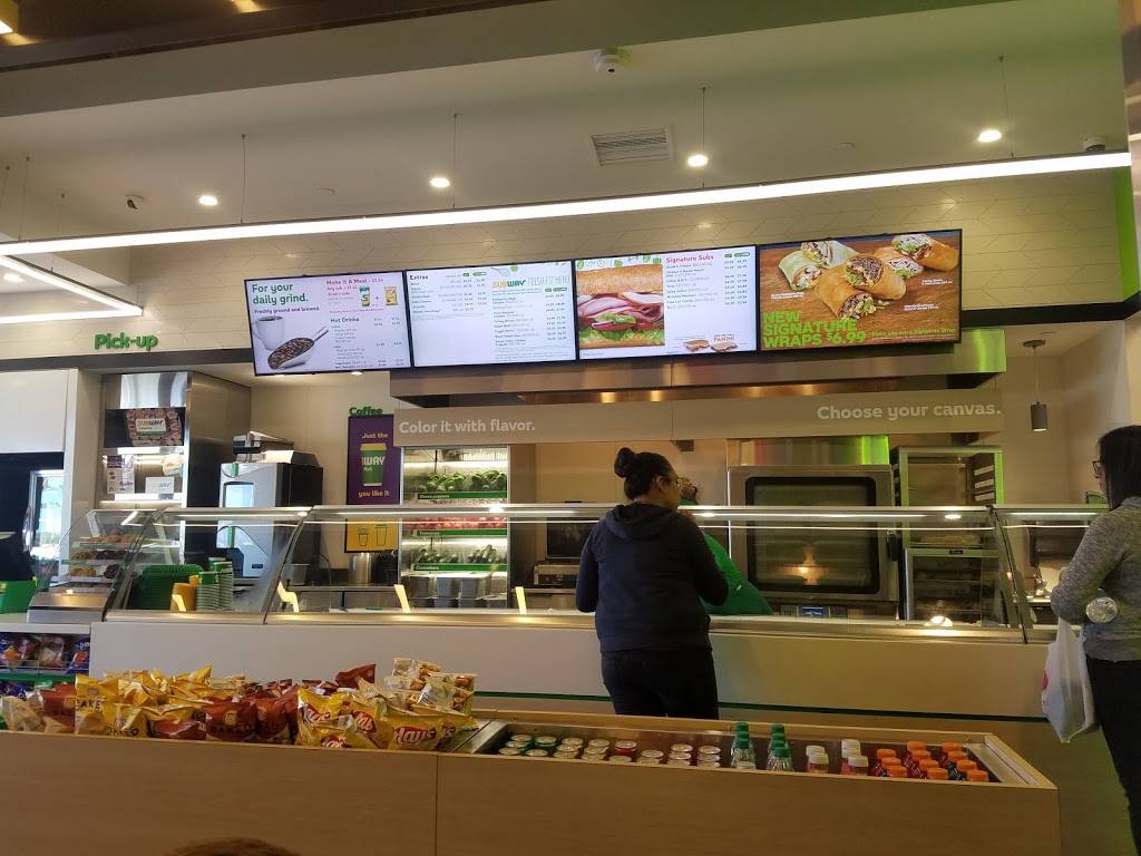 Subway Restaurants | restaurant | 555 Broadway Suite 145, Chula Vista, CA 91910, USA | 6194220701 OR +1 619-422-0701