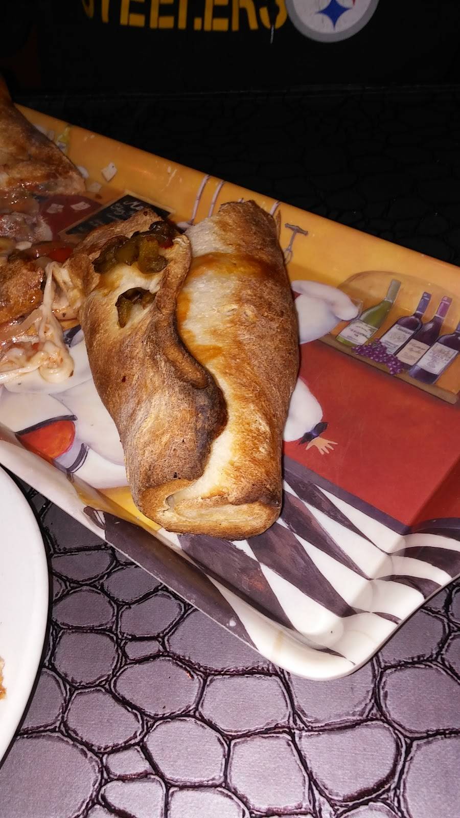 Francescos Pizzeria | restaurant | 617 W Liberty St, Hubbard, OH 44425, USA | 3305348811 OR +1 330-534-8811