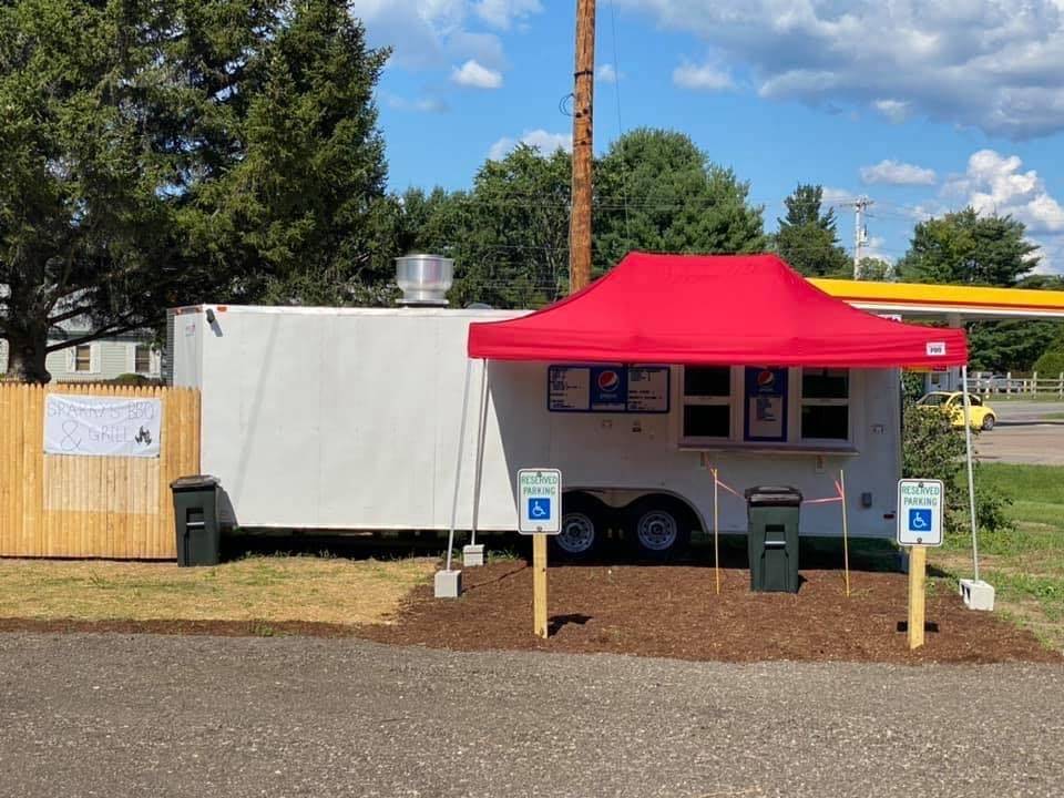 Sparkys BBQ & Grill | restaurant | 217 Sand Hill Rd, Essex Junction, VT 05452, USA | 8028575122 OR +1 802-857-5122