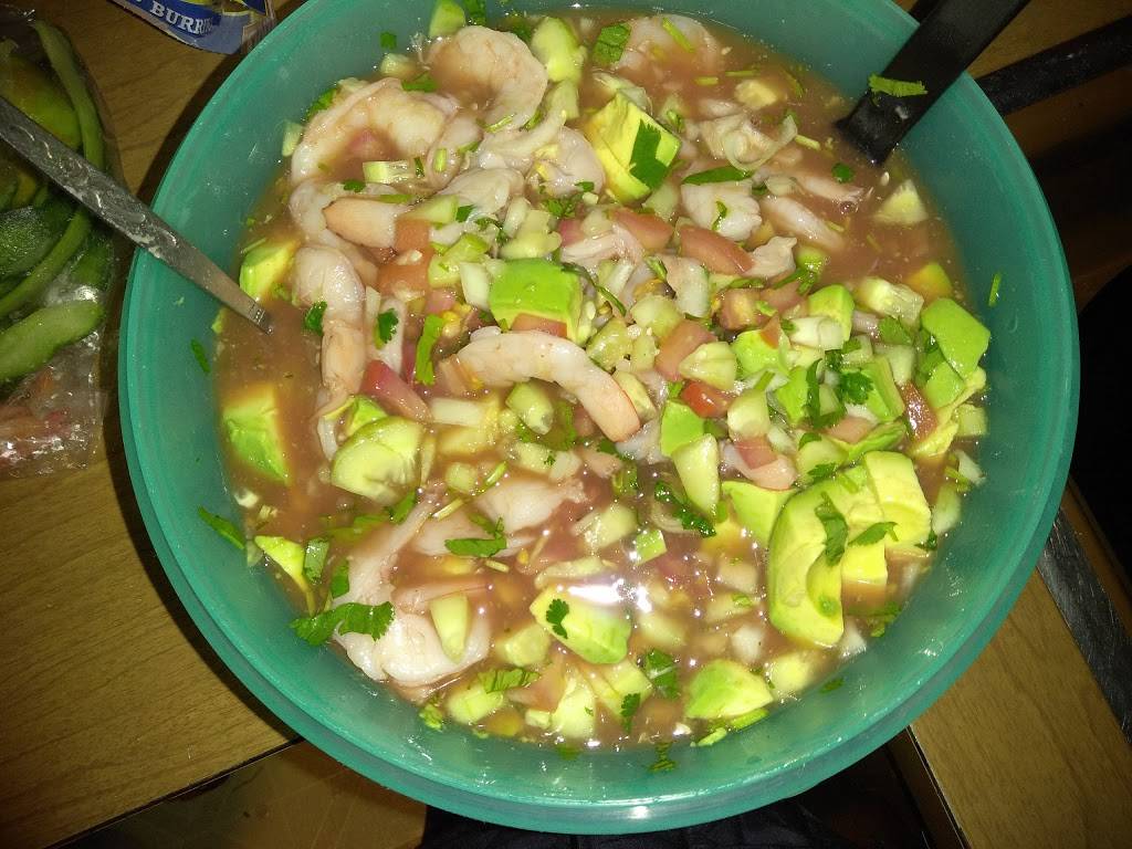 El Mercadito | restaurant | 72 Baltimore Pike, Avondale, PA 19311, USA | 6102682613 OR +1 610-268-2613