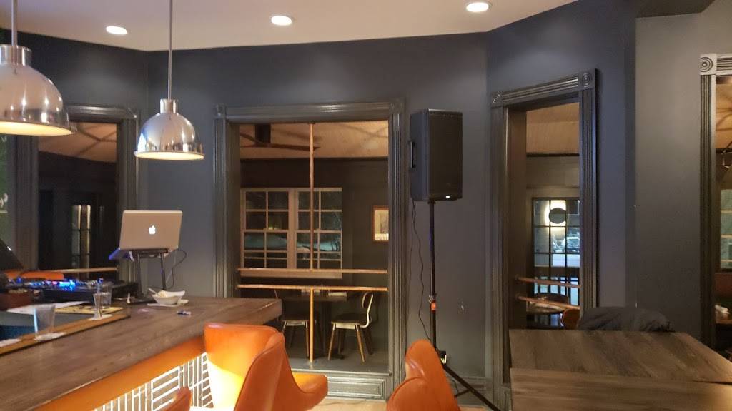 Scholars Keep | restaurant | 717 N College Ave, Bloomington, IN 47404, USA | 8123321892 OR +1 812-332-1892