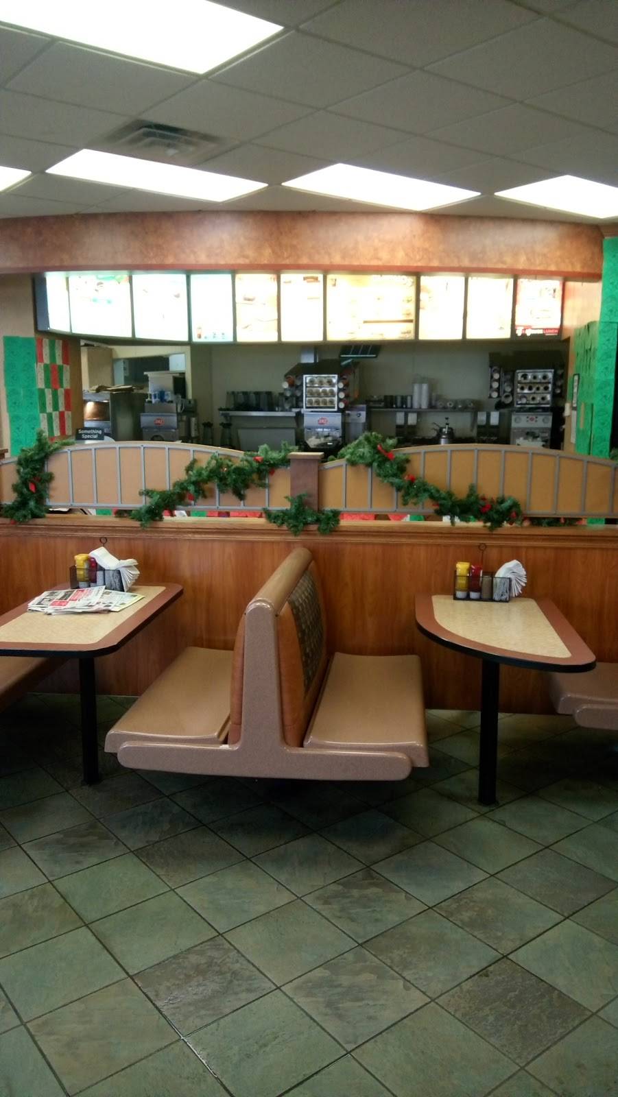 DQ Grill & Chill Restaurant | restaurant | 2240, 4039 Pennsylvania Ave, Dubuque, IA 52002, USA | 5635825960 OR +1 563-582-5960