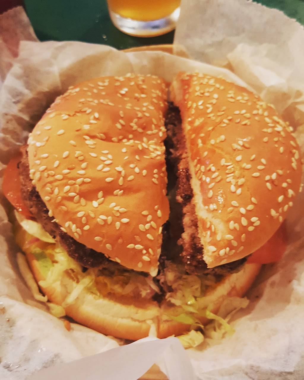 Cruisers Grill | restaurant | 319 23rd Ave S, Jacksonville Beach, FL 32250, USA | 9042700356 OR +1 904-270-0356