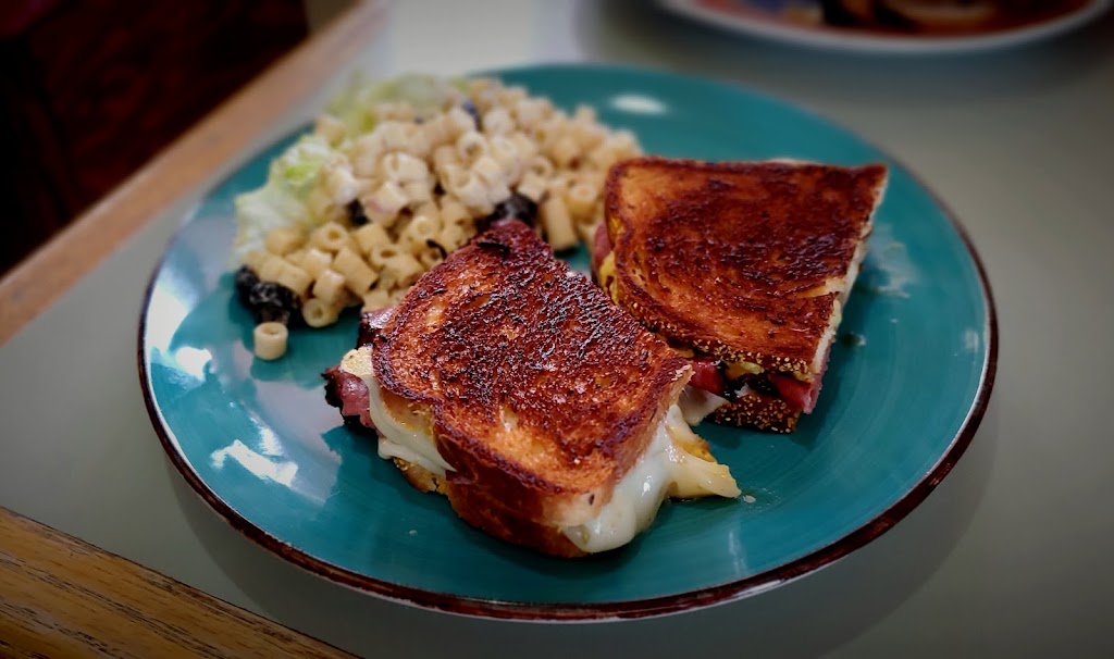 Wild Horse Cafe | restaurant | 2055 Trento Ln, Fallon, NV 89406, USA | 7758674252 OR +1 775-867-4252