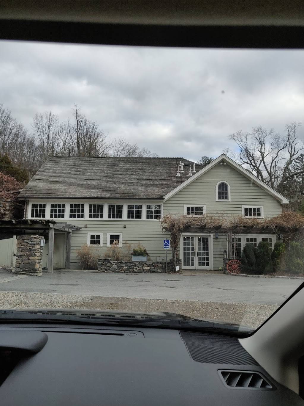 The Farmhouse at The Bedford Post Inn | restaurant | 1216, 954 Old Post Rd, Bedford, NY 10506, USA | 9142347800 OR +1 914-234-7800