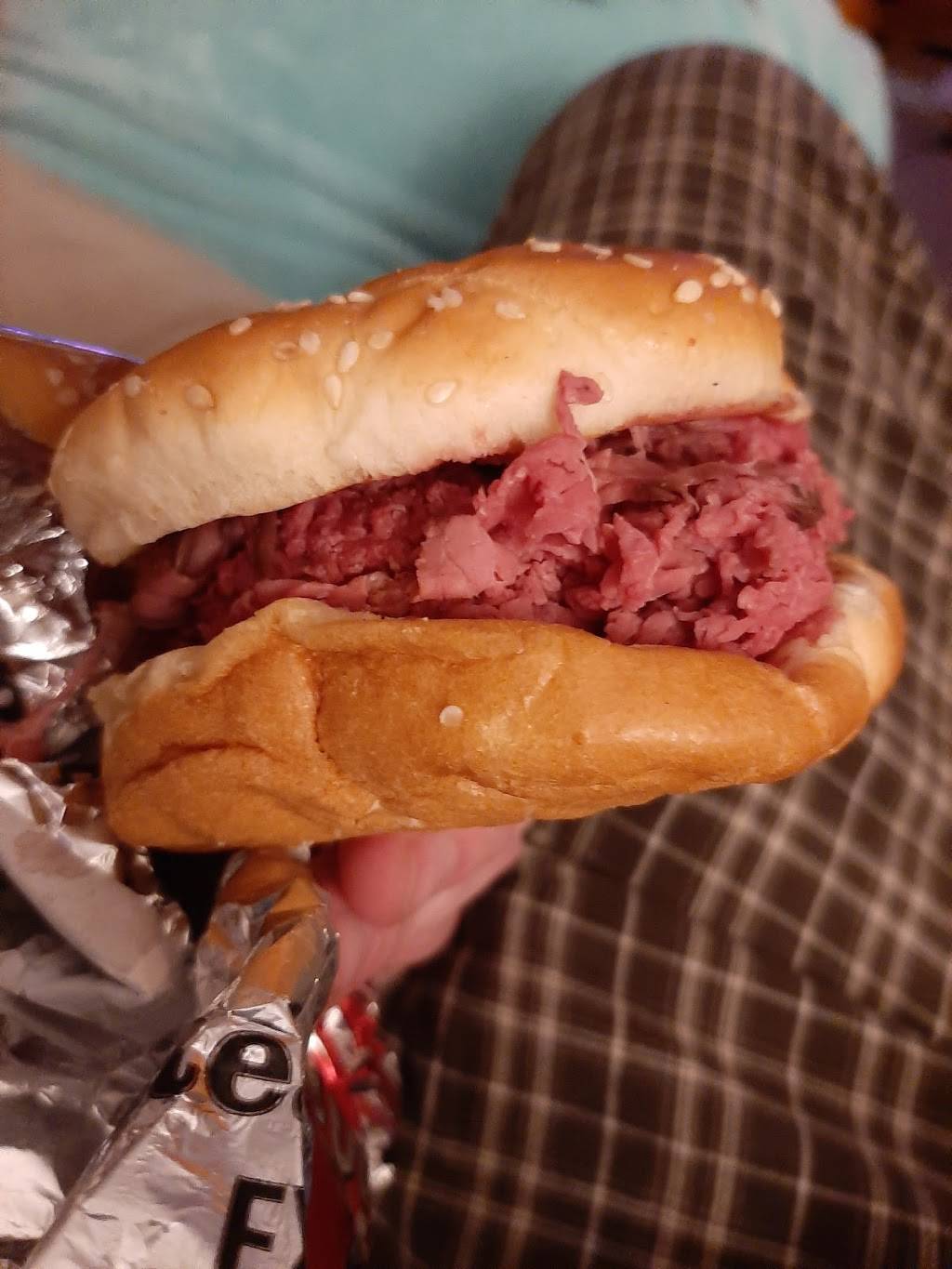 Lions Choice | restaurant | 2384 Troy Rd, Edwardsville, IL 62025, USA | 6182083777 OR +1 618-208-3777