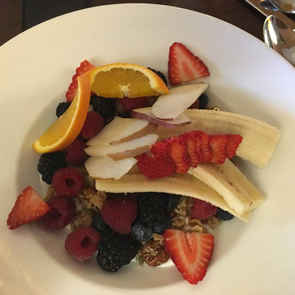 Brasserie Restaurant & Lounge | restaurant | 170 Railroad St, Santa Rosa, CA 95401, USA | 7076367388 OR +1 707-636-7388