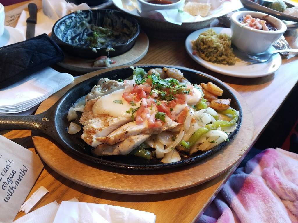 Chilis Grill & Bar | meal takeaway | 253 Tunnel Rd, Asheville, NC 28805, USA | 8282524999 OR +1 828-252-4999