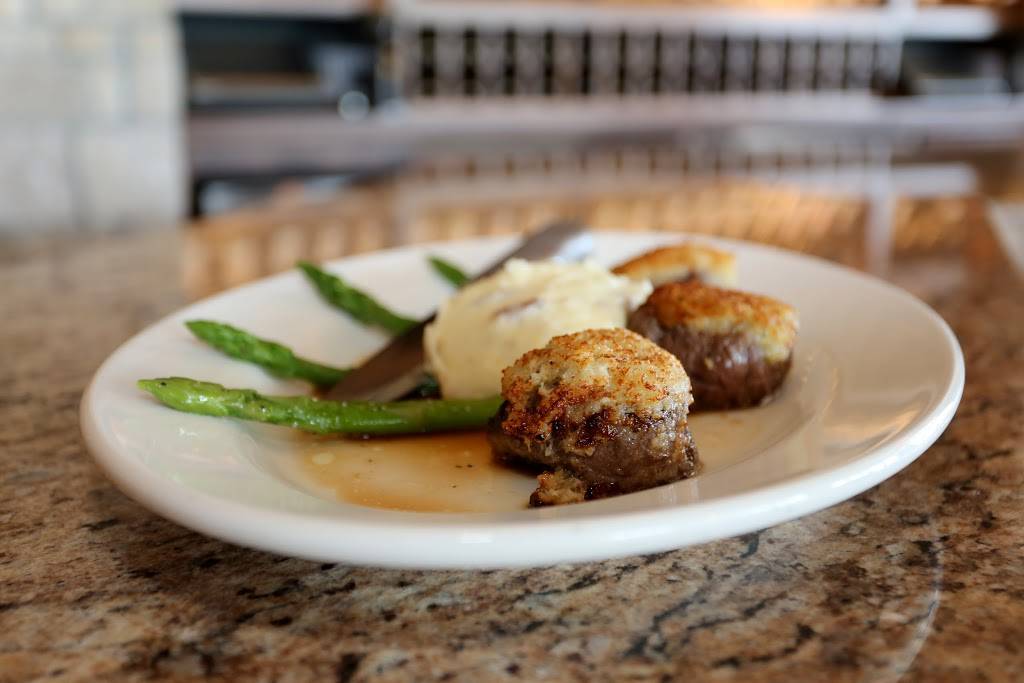 Coopers Hawk Winery & Restaurant | restaurant | 529 N Alafaya Trail, Orlando, FL 32828, USA | 4073742464 OR +1 407-374-2464