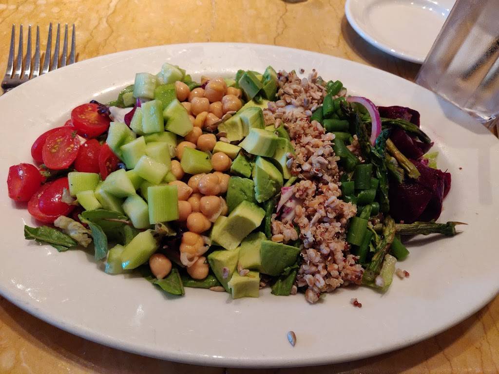 The Cheesecake Factory | restaurant | 94 Providence Pl, Providence, RI 02903, USA | 4012704010 OR +1 401-270-4010