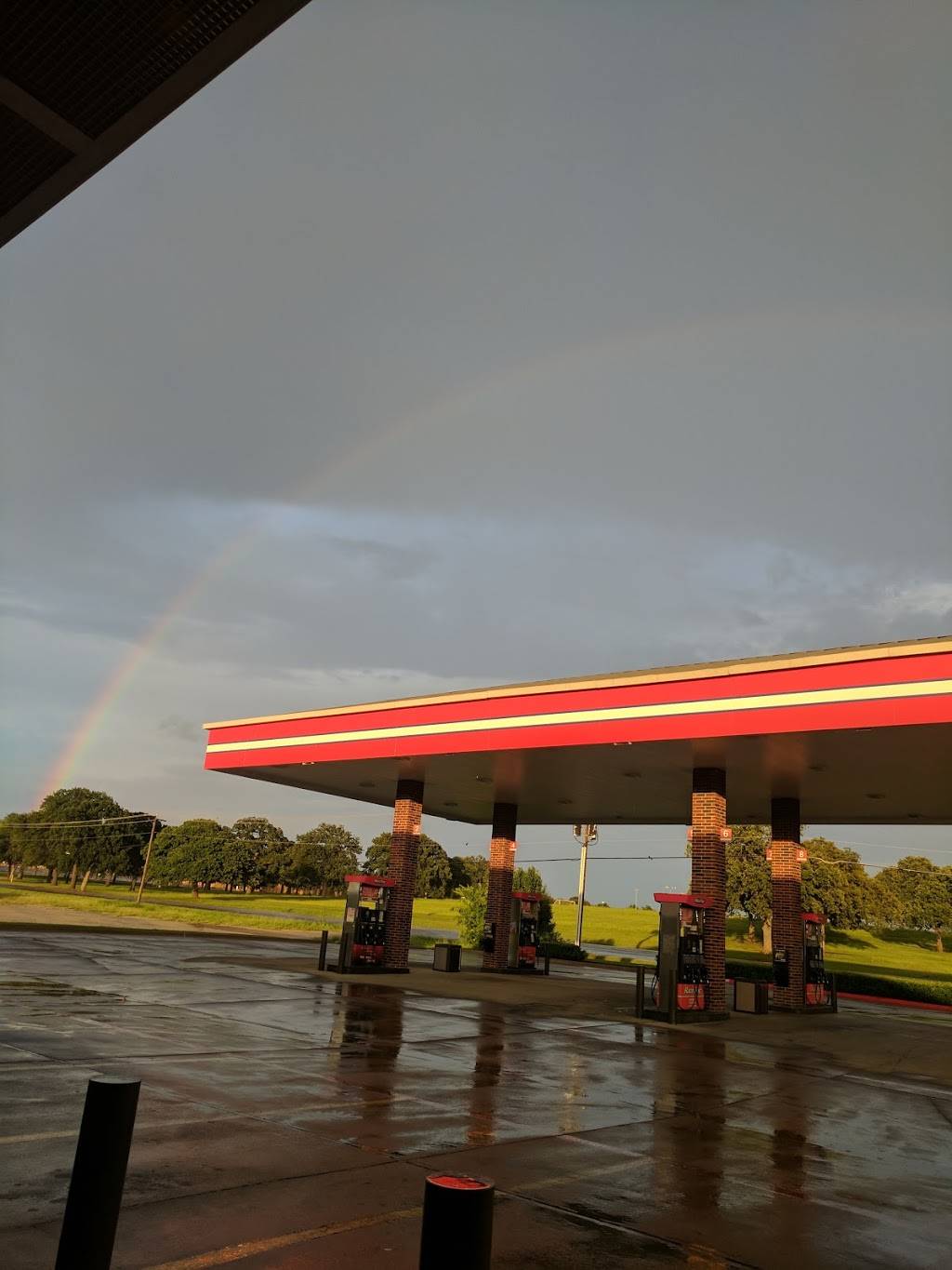 RaceTrac | bakery | 8601 Grapevine Hwy, North Richland Hills, TX 76180, USA | 8176059130 OR +1 817-605-9130