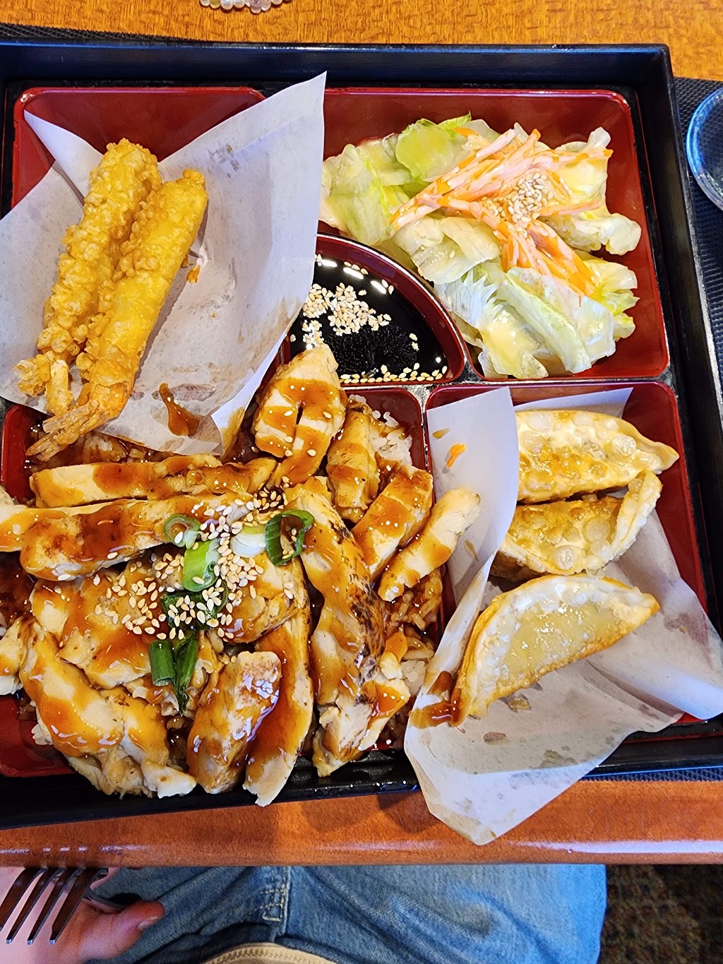 Number One Thai Fusion | restaurant | 575 W 500 S, Bountiful, UT 84010, USA | 3853997687 OR +1 385-399-7687