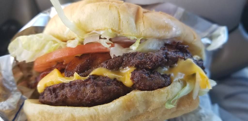 Sonic Drive-In | restaurant | 2080 Miller Park Way, West Milwaukee, WI 53219, USA | 4143848844 OR +1 414-384-8844