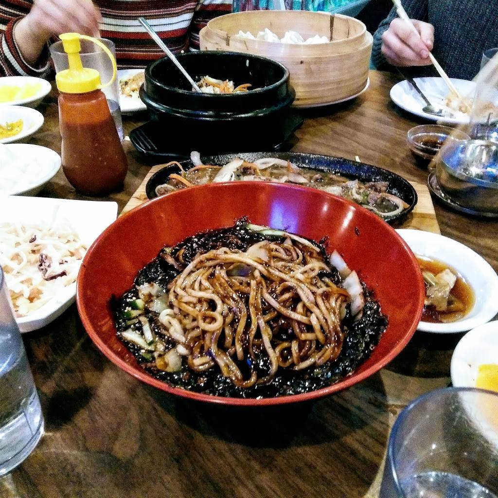 Mon Ami - Somerled | restaurant | 6290 Avenue Somerled, Montréal, QC H3X 2B6, Canada | 5144392580 OR +1 514-439-2580