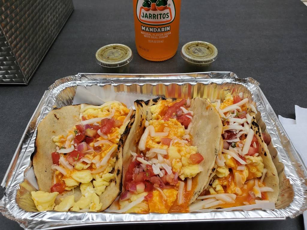 Chilacates Washington St. | restaurant | 4257 Washington St, Boston, MA 02131, USA | 6174779094 OR +1 617-477-9094