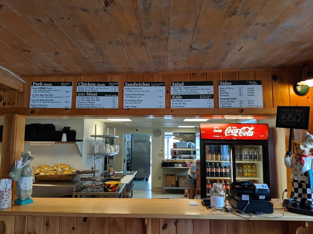 Shaws Ridge Farm Ice Cream, BBQ Barn & Mini-Golf | restaurant | 59 Shaws Ridge Rd, Sanford, ME 04073, USA | 2073242510 OR +1 207-324-2510
