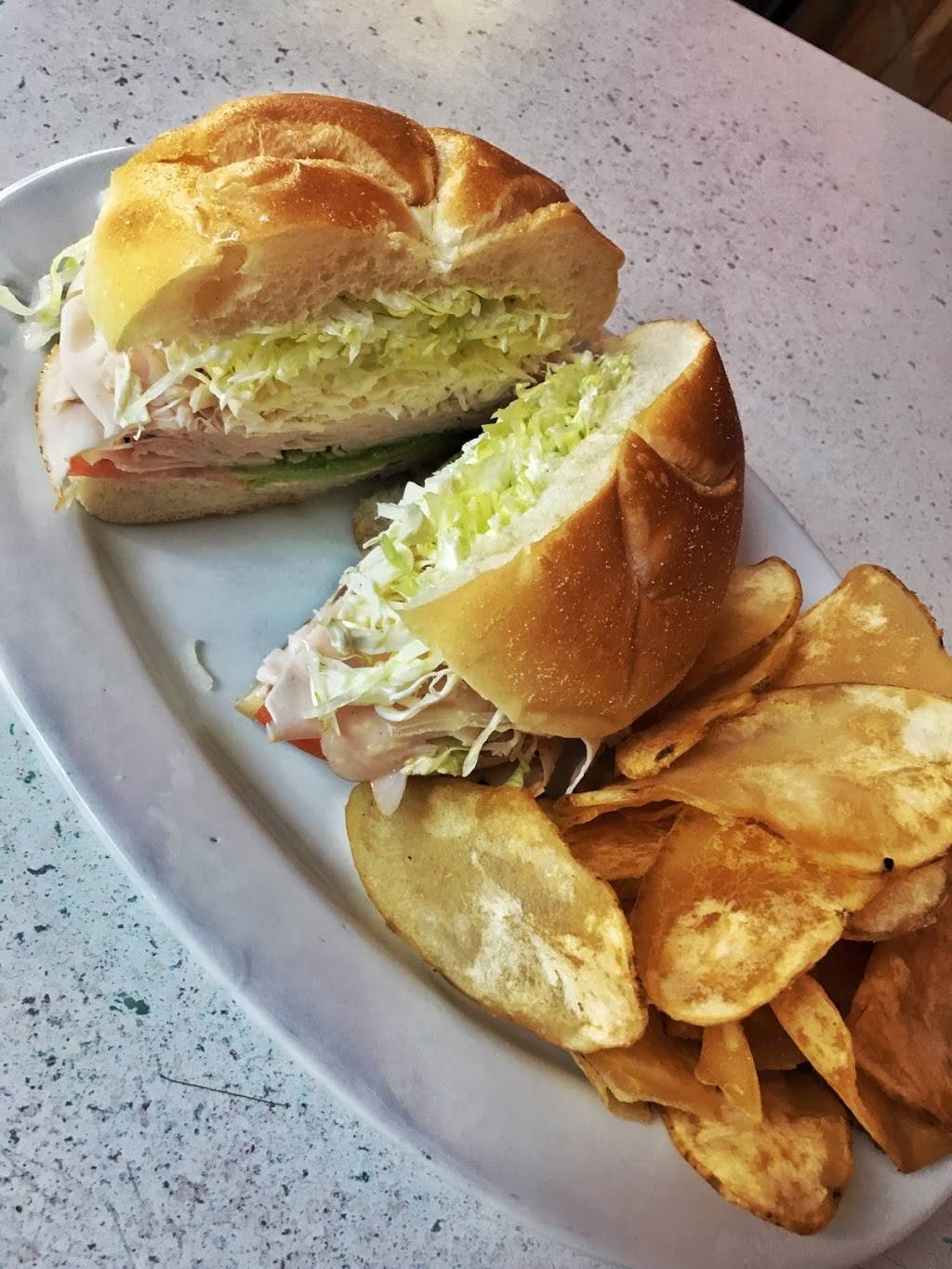 Alondras Cuisine | restaurant | 198 Monhagen Ave, Middletown, NY 10940, USA | 8453433354 OR +1 845-343-3354