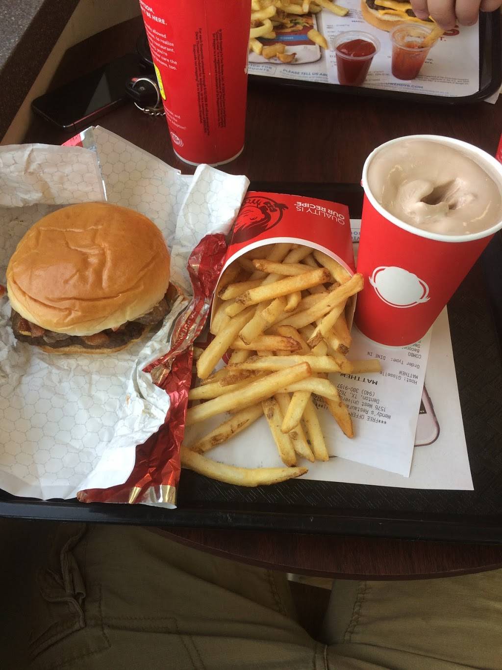 Wendys | restaurant | 1576 W University Dr, Denton, TX 76201, USA | 9403809197 OR +1 940-380-9197