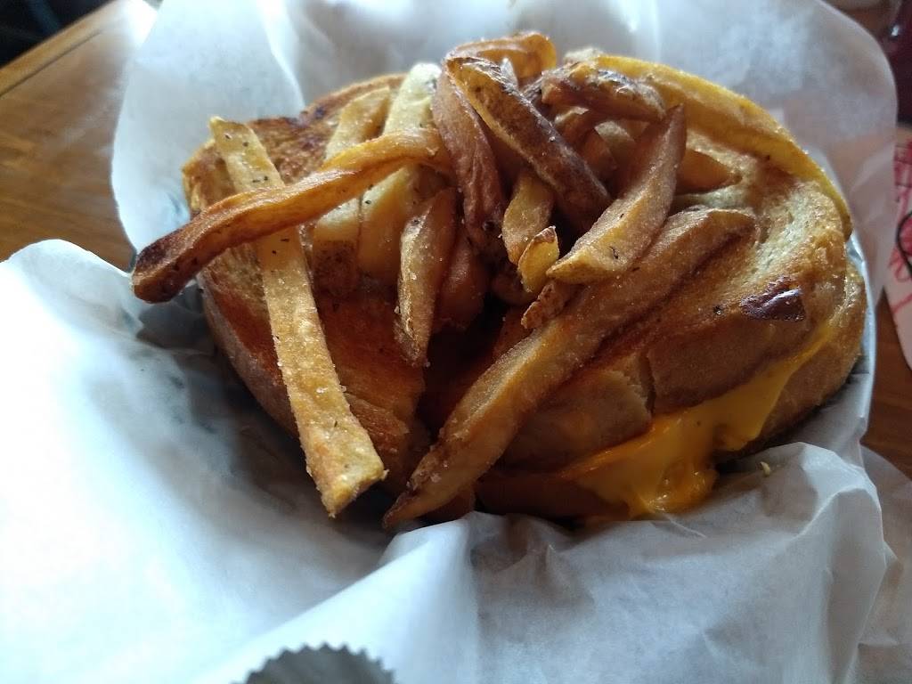 WingPlace Patio | restaurant | 5230 Sunset Blvd Suite I, Lexington, SC 29072, USA | 8037857777 OR +1 803-785-7777